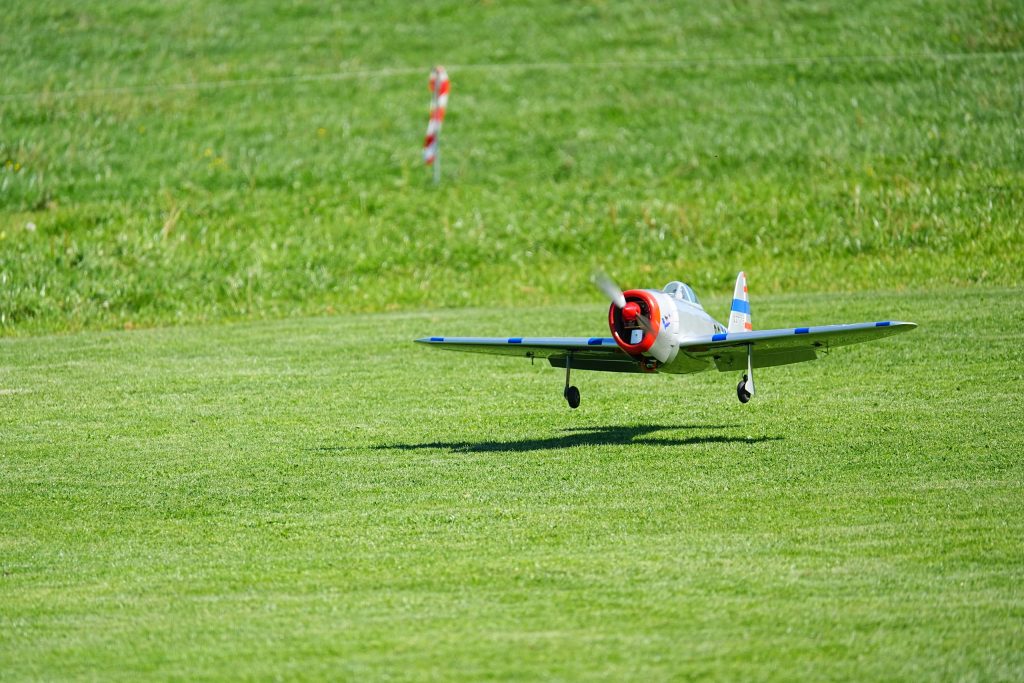 Flugschau MFV-Thal: Warbird landung